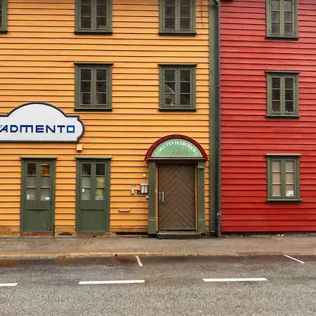 Heimby Homes - Large Penthouse In Skuteviken 베르겐